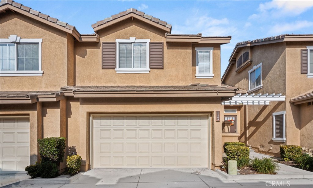 11508 Stoneridge Drive Property Photo 4