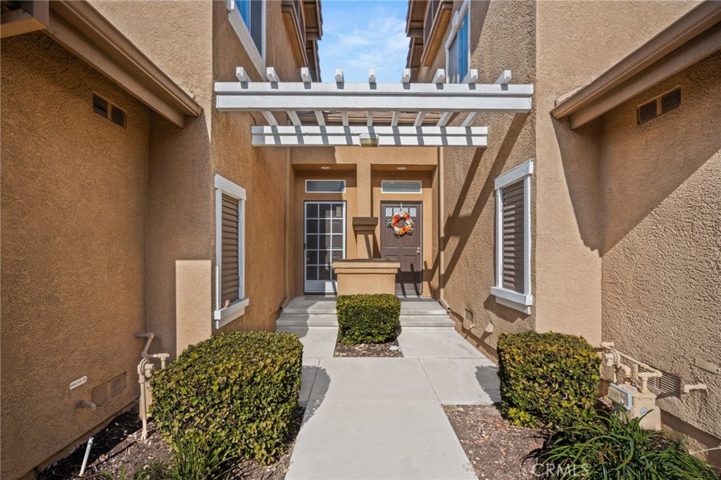 11508 Stoneridge Drive Property Photo 6