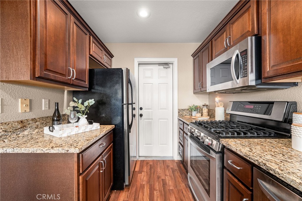 11508 Stoneridge Drive Property Photo 14