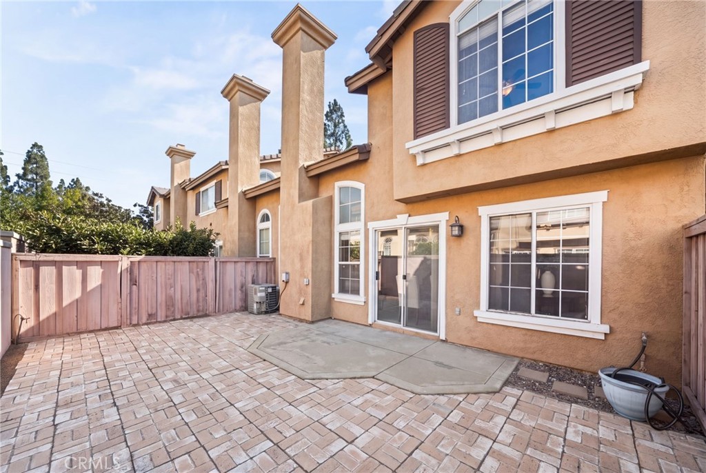11508 Stoneridge Drive Property Photo 33