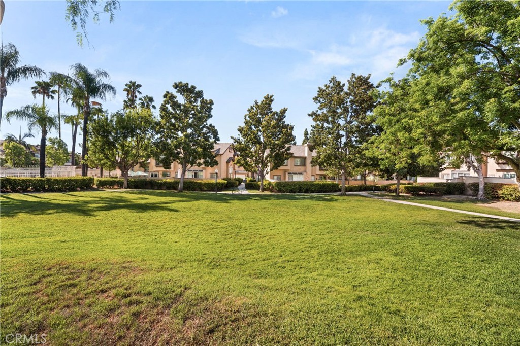 11508 Stoneridge Drive Property Photo 40