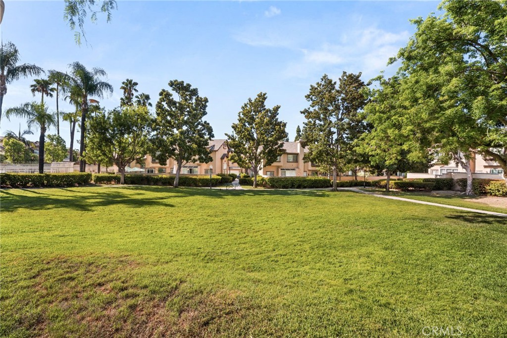 11508 Stoneridge Drive Property Photo 40