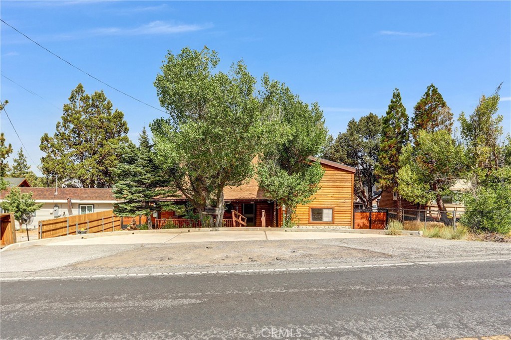 356 Greenspot Boulevard Property Photo 1
