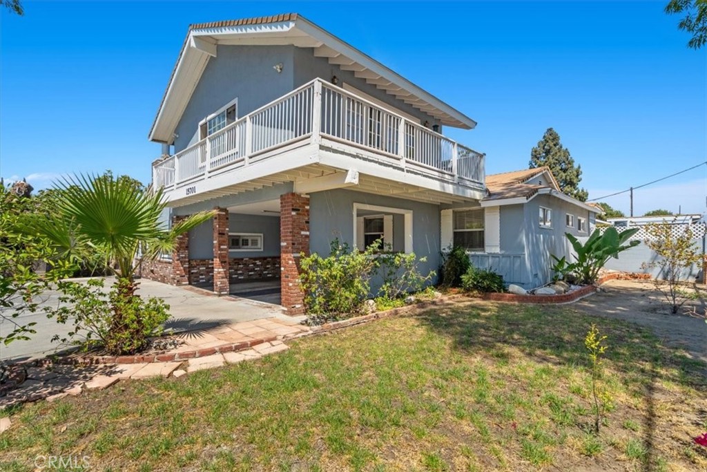 15701 Tuba Property Photo 3