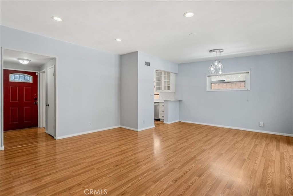 15701 Tuba Property Photo 8