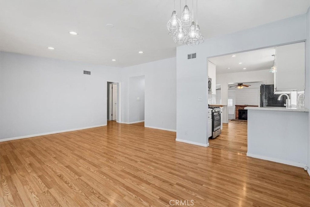 15701 Tuba Property Photo 10