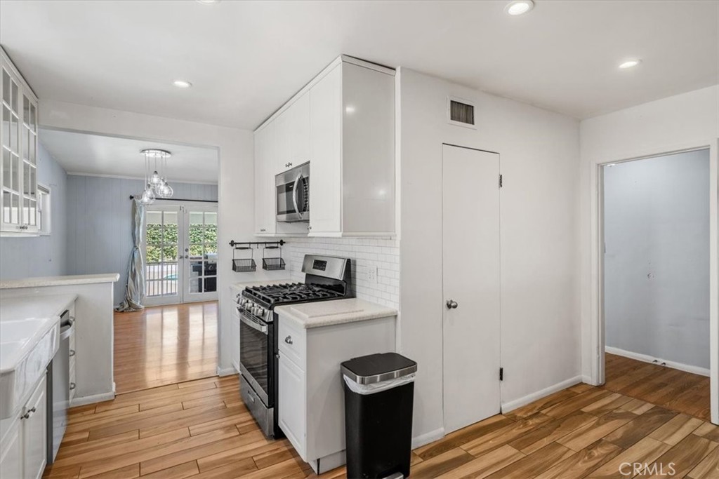 15701 Tuba Property Photo 13
