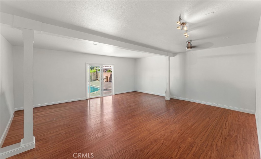 6332 Cherokee Property Photo 17