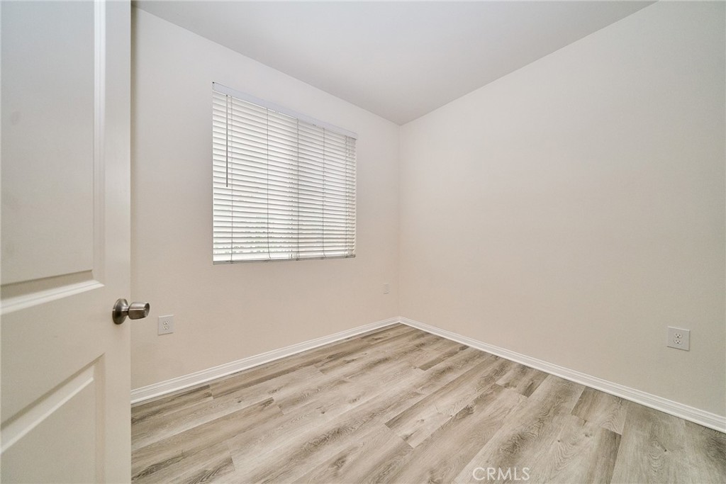 853 E Hollyvale Property Photo 19