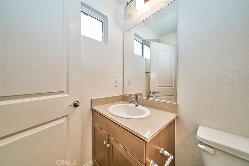 853 E Hollyvale Property Photo 34
