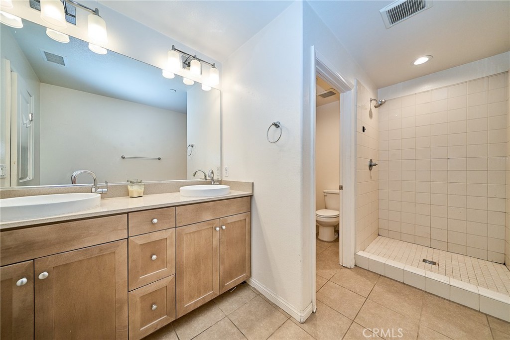 853 E Hollyvale Property Photo 37