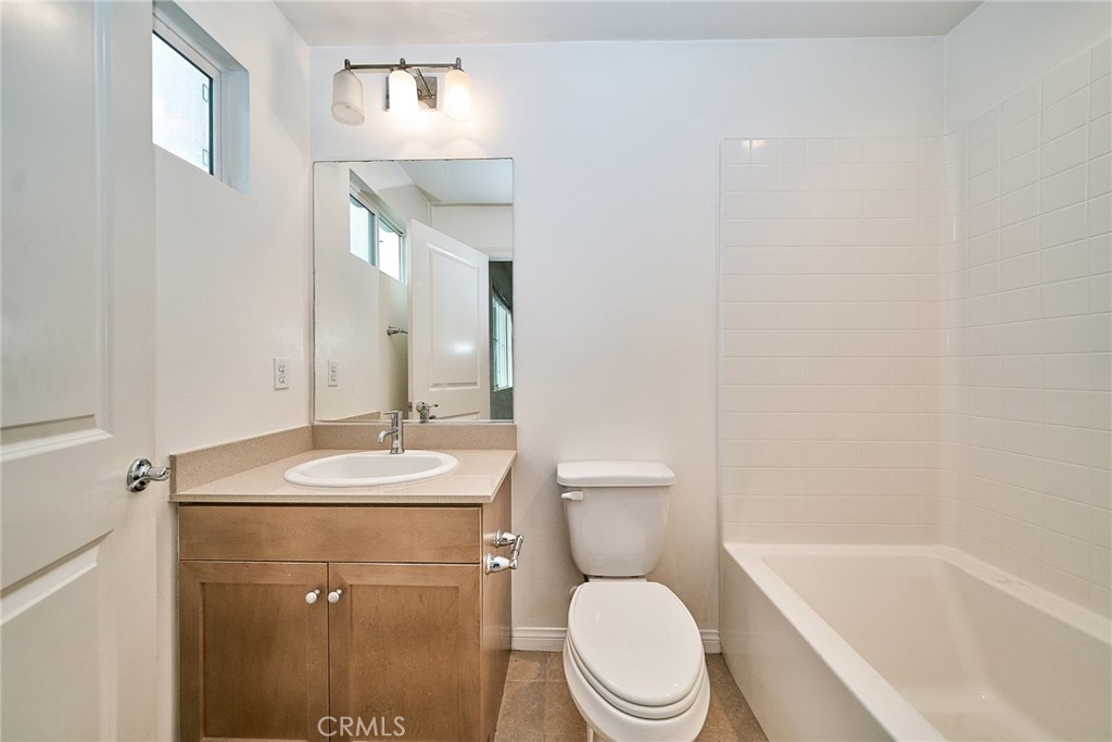 853 E Hollyvale Property Photo 38