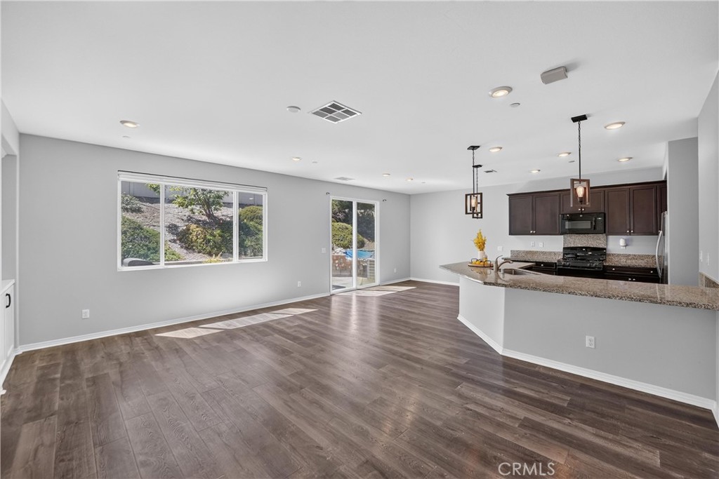 17688 Cornsilk Lane Property Photo 4