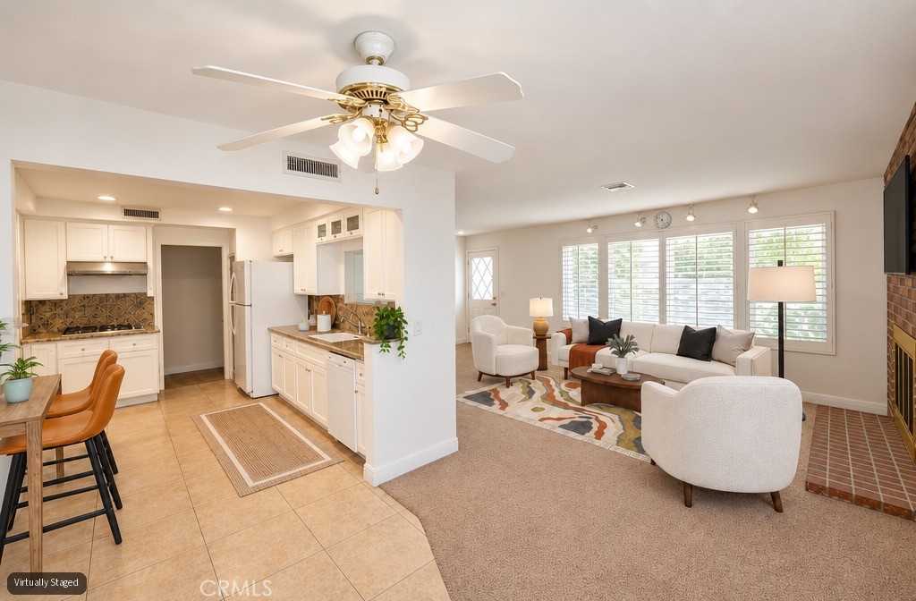 851 S Danbrook Property Photo 4