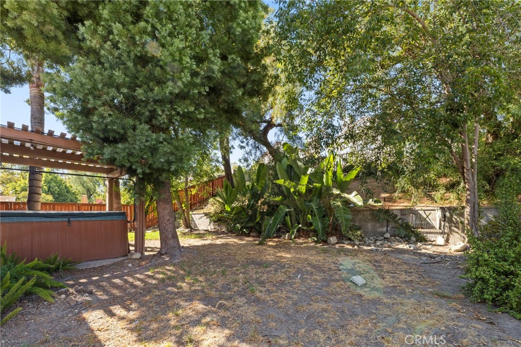 10132 Saddlehill Terrace Property Photo 37