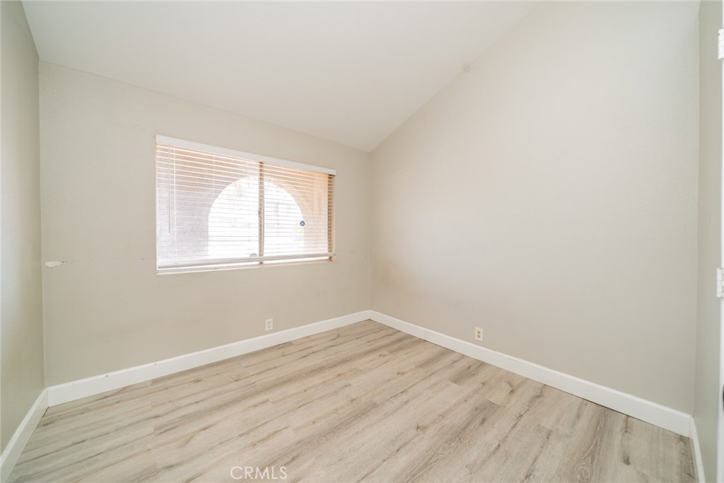 732 S Acacia Property Photo 15