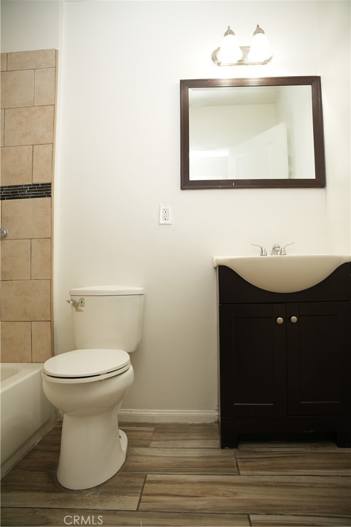 2540 E 127th Property Photo 18