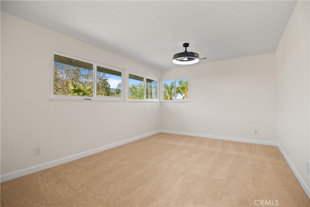 10143 Bristol Dr Property Photo 15