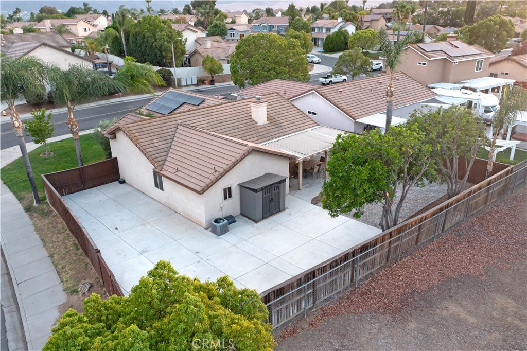 40525 Sunflower Property Photo 5