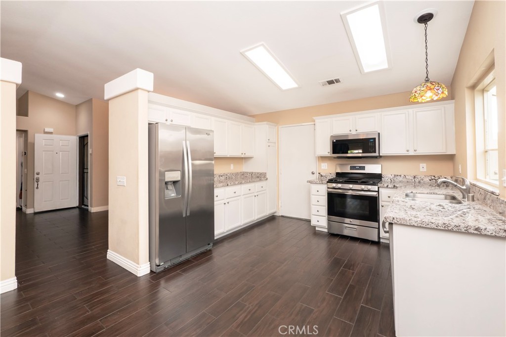 40525 Sunflower Property Photo 14