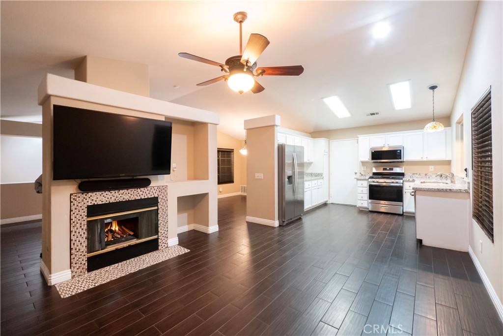 40525 Sunflower Property Photo 15