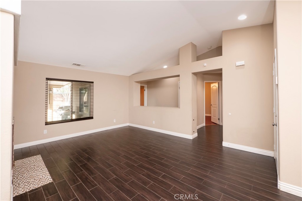 40525 Sunflower Property Photo 17