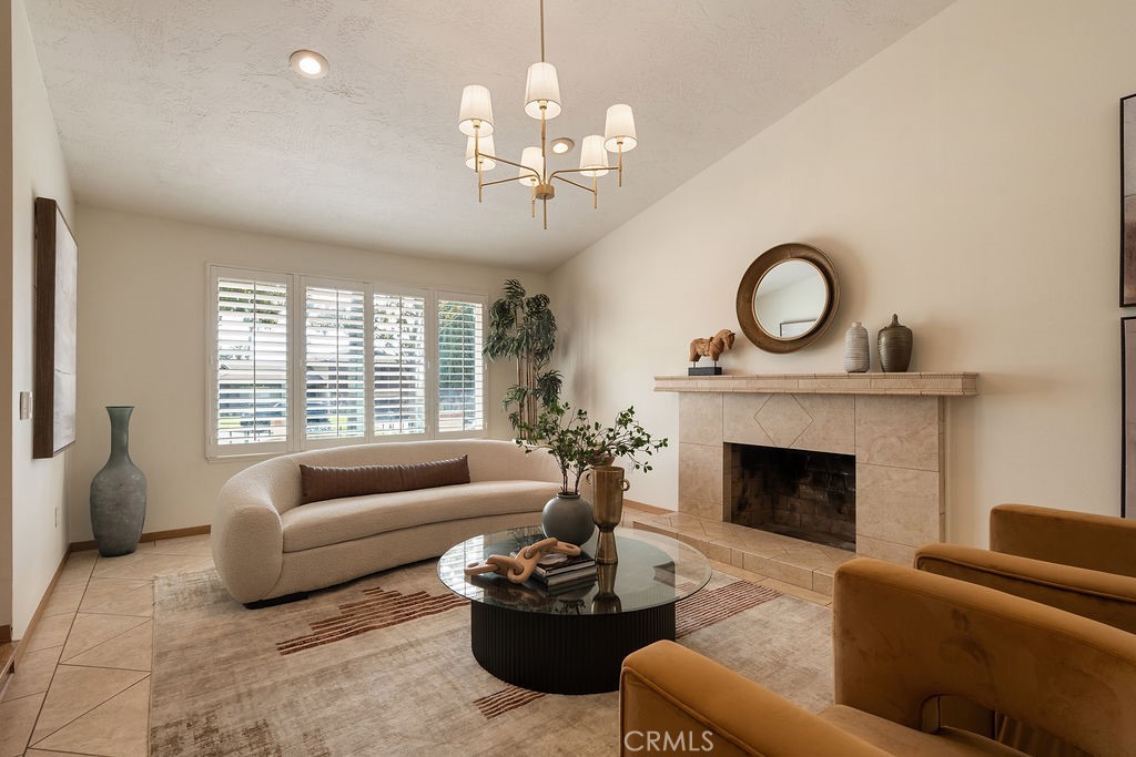 1837 Balboa Way Property Photo 8