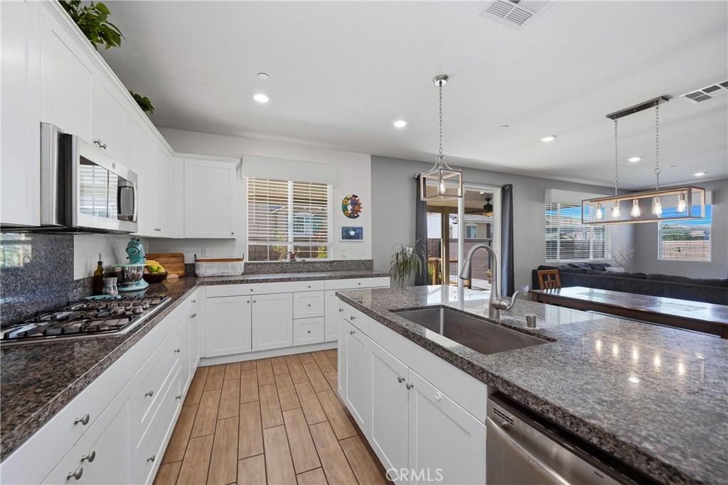 16189 Orchard Street Property Photo 32