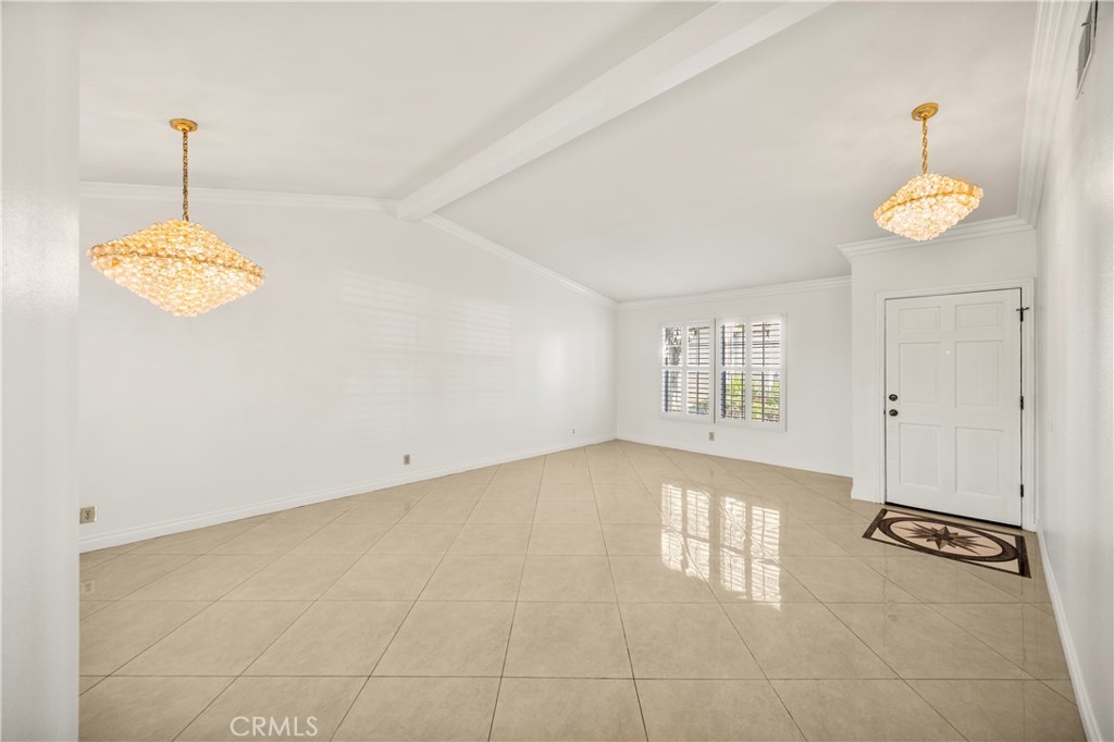 1598 Oakdale Court Property Photo 10