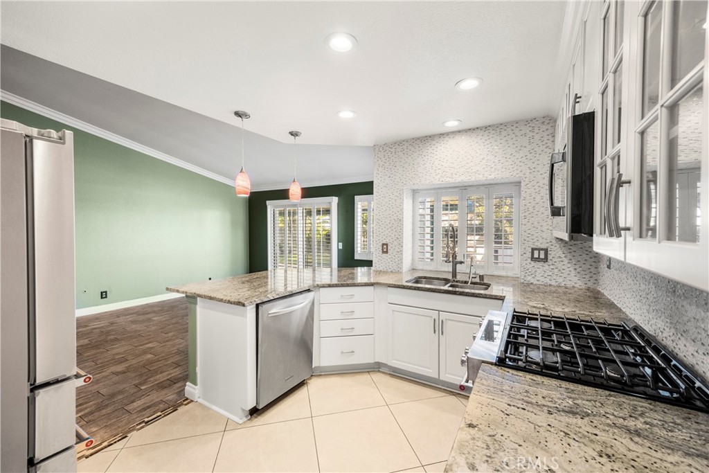 1598 Oakdale Court Property Photo 14