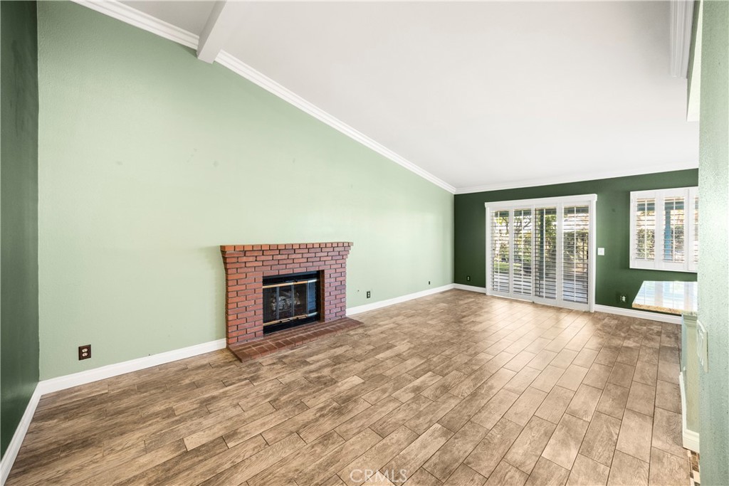 1598 Oakdale Court Property Photo 17
