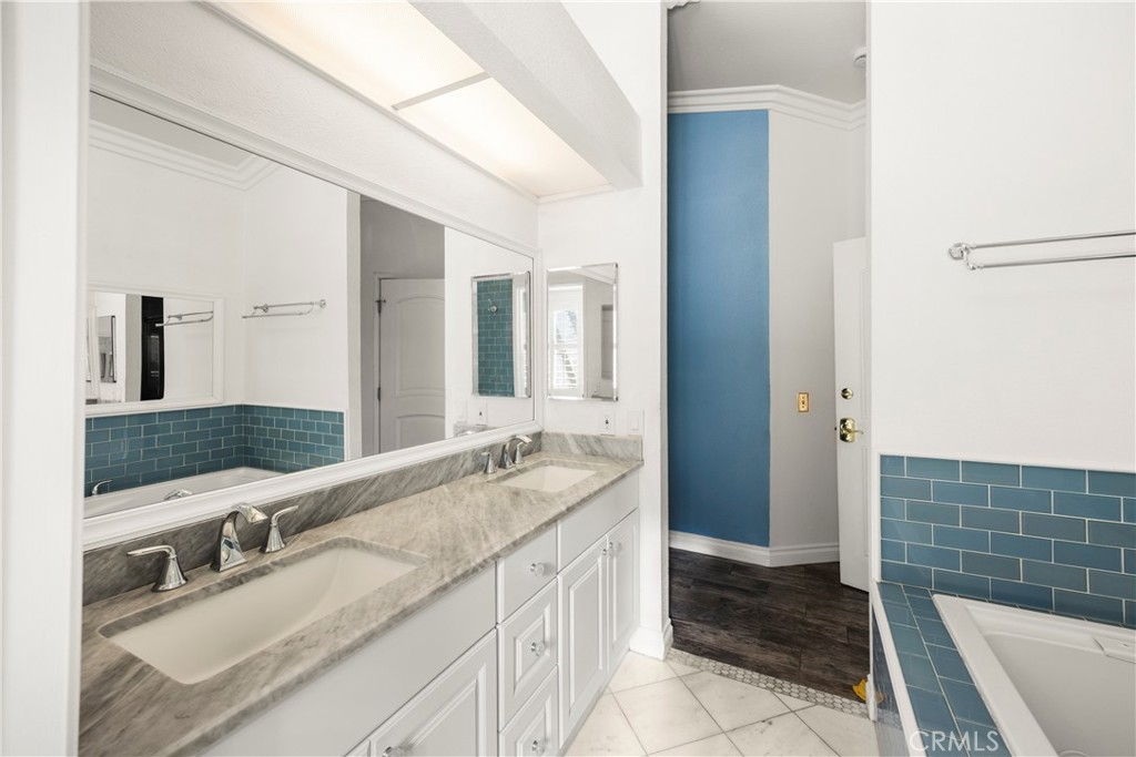 1598 Oakdale Court Property Photo 33