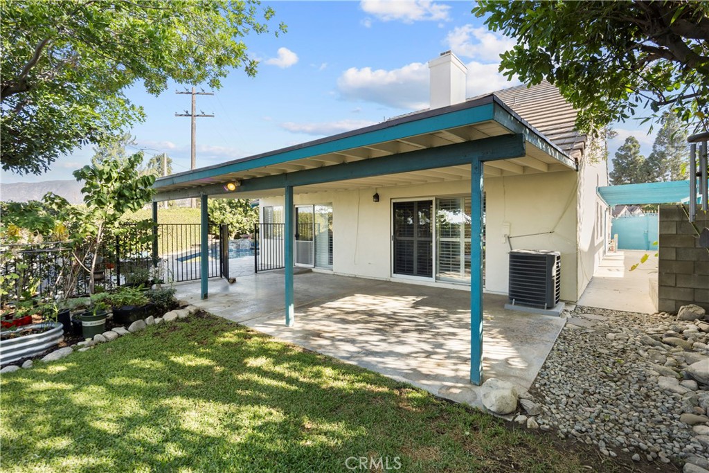 1598 Oakdale Court Property Photo 41