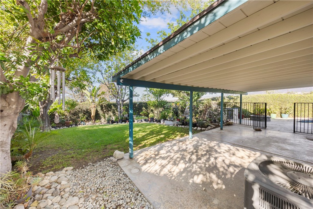 1598 Oakdale Court Property Photo 42