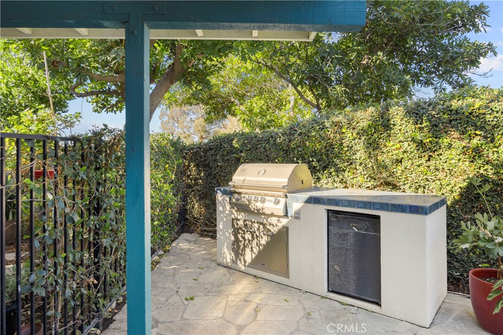 1598 Oakdale Court Property Photo 44