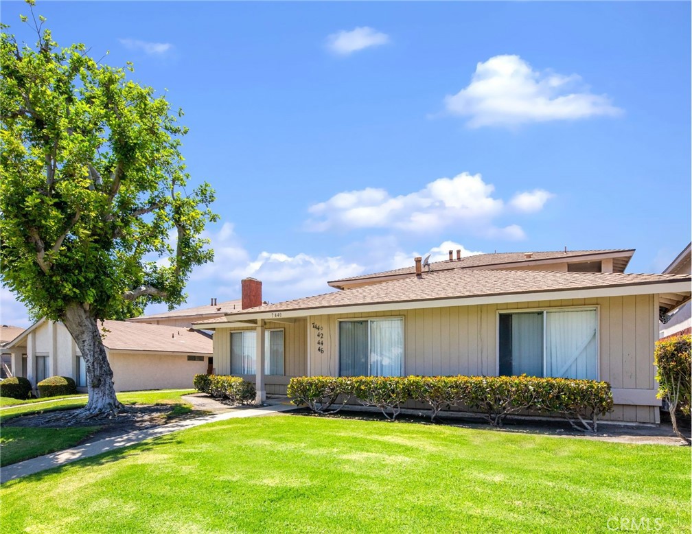 7440 Carnelian Street Property Photo 2
