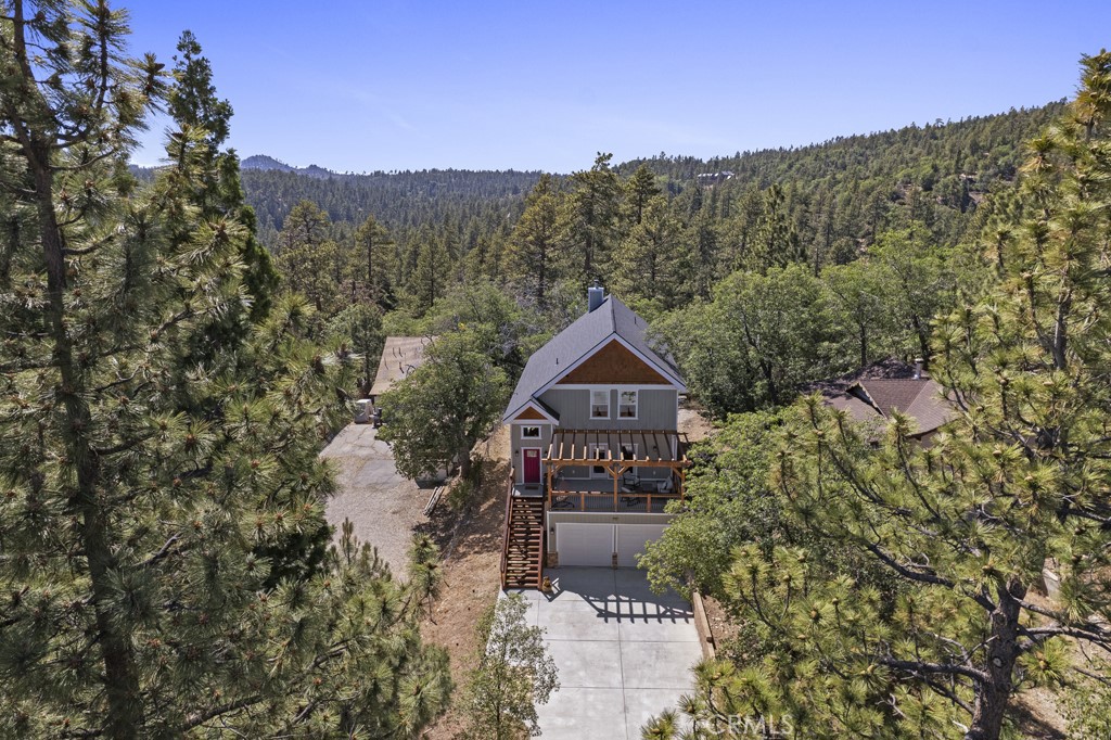 1198 Bruin Trail Property Photo 3