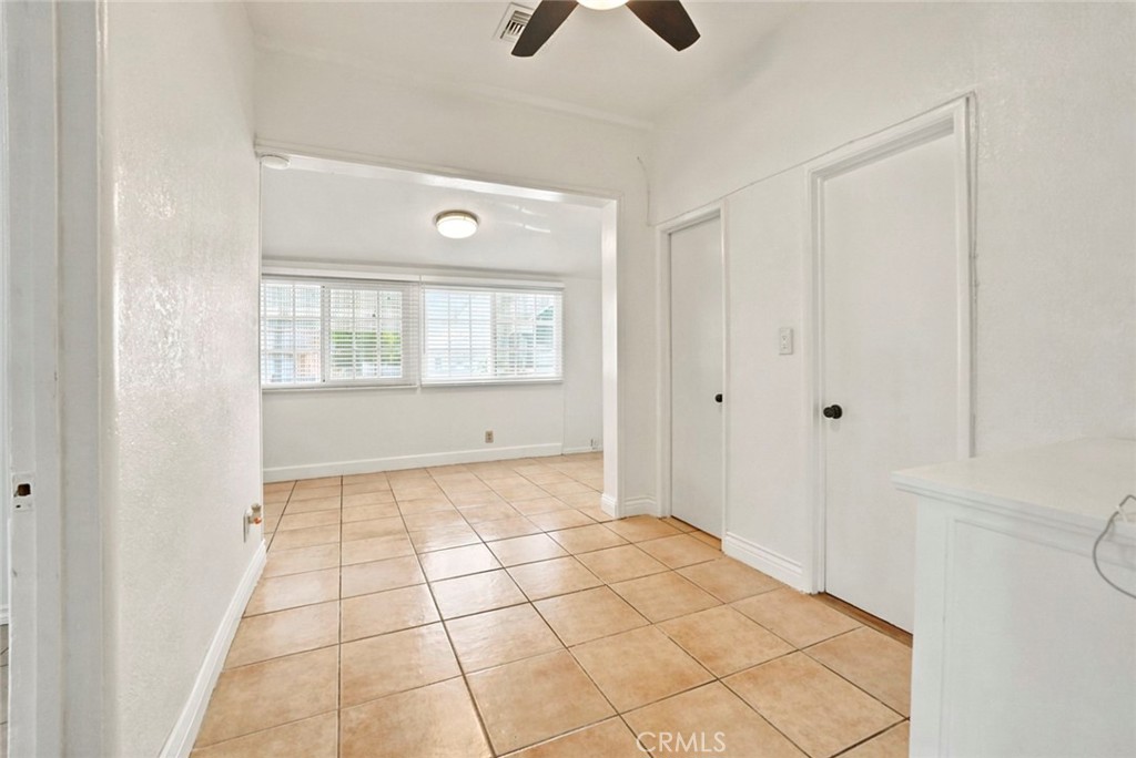 239 N Riverside Property Photo 28