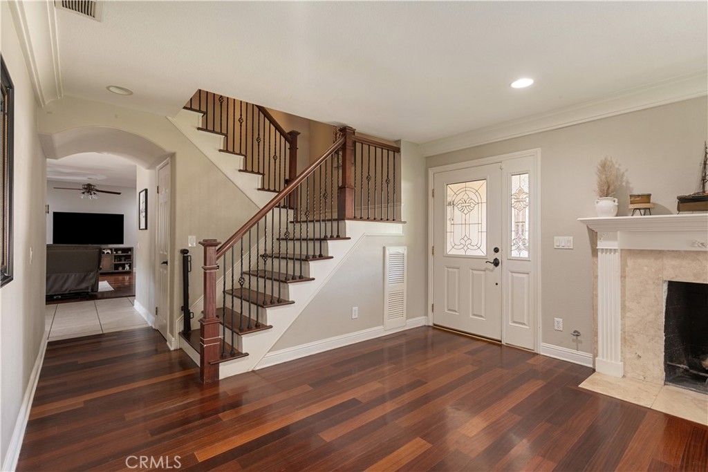 1150 W Aster Street Property Photo 3