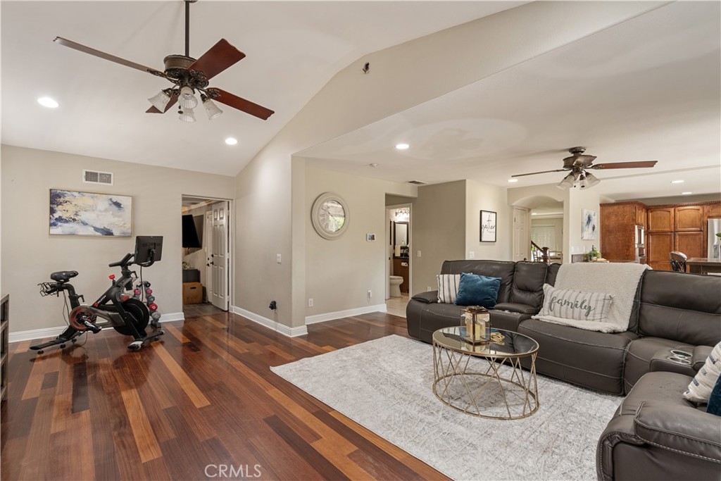 1150 W Aster Street Property Photo 10