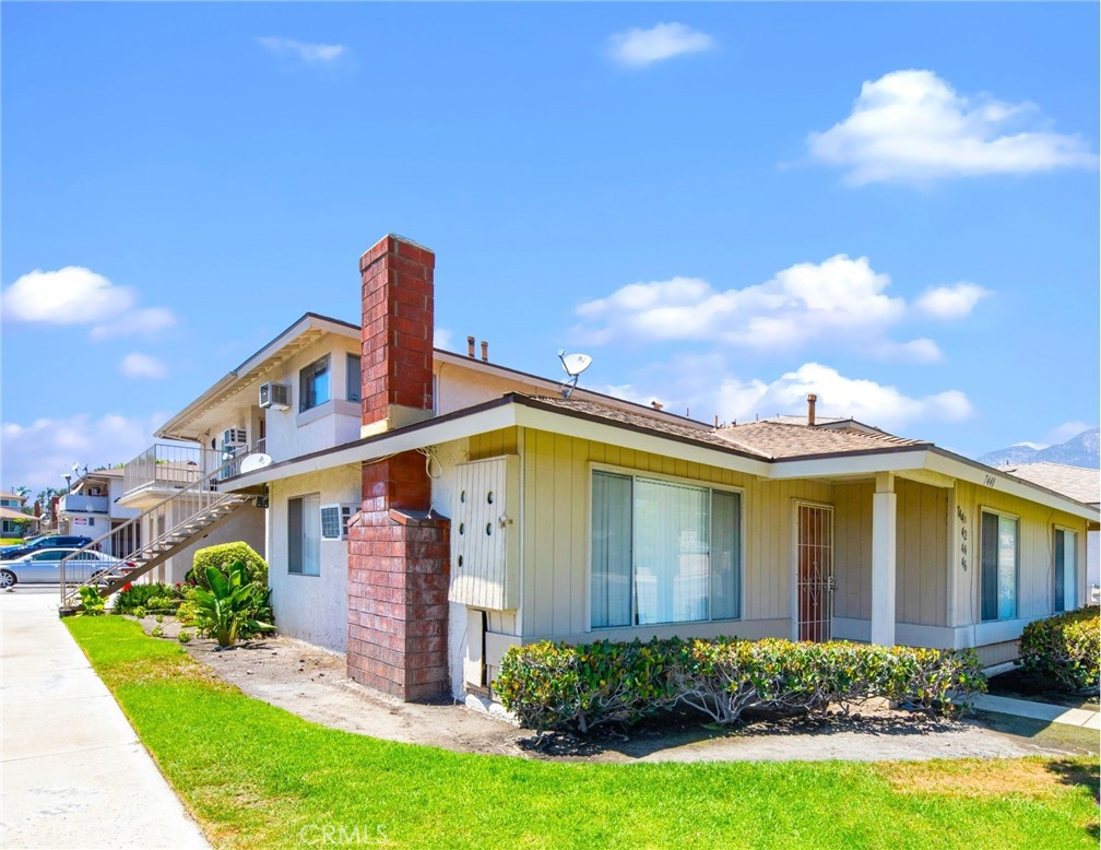 7440 Carnelian Street Property Photo 3