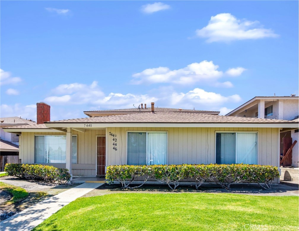 7440 Carnelian Street Property Photo 5