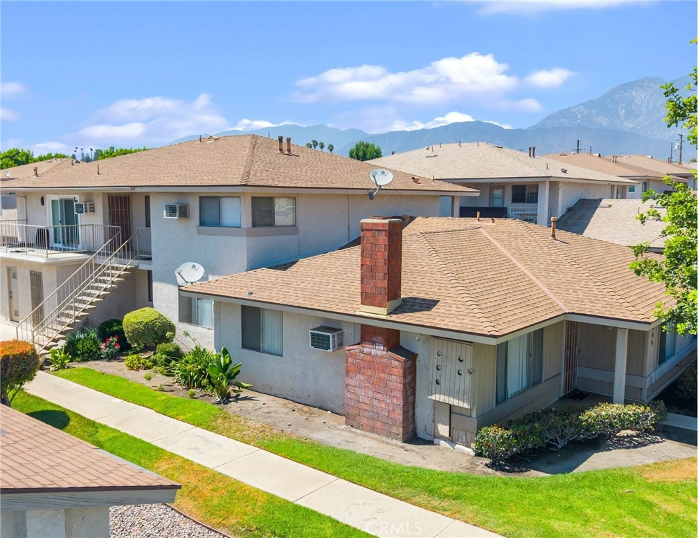 7440 Carnelian Street Property Photo 8