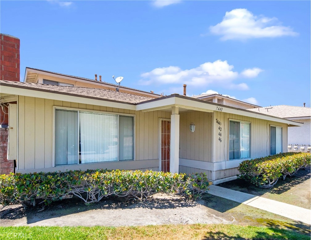 7440 Carnelian Street Property Photo 11