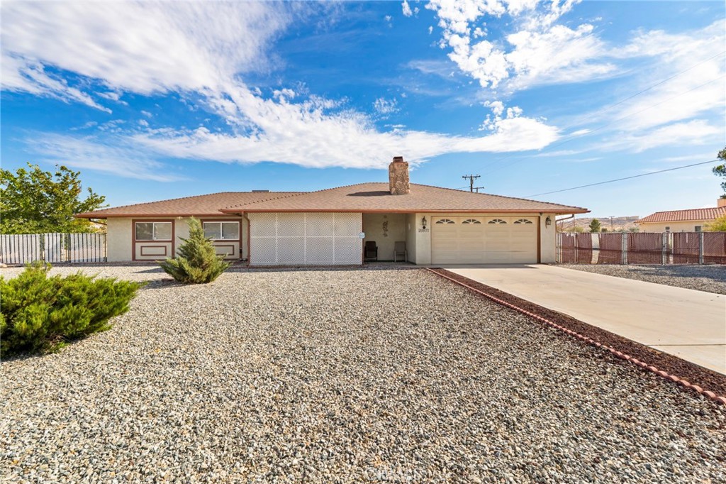 20971 Thunderbird Road Property Photo 4