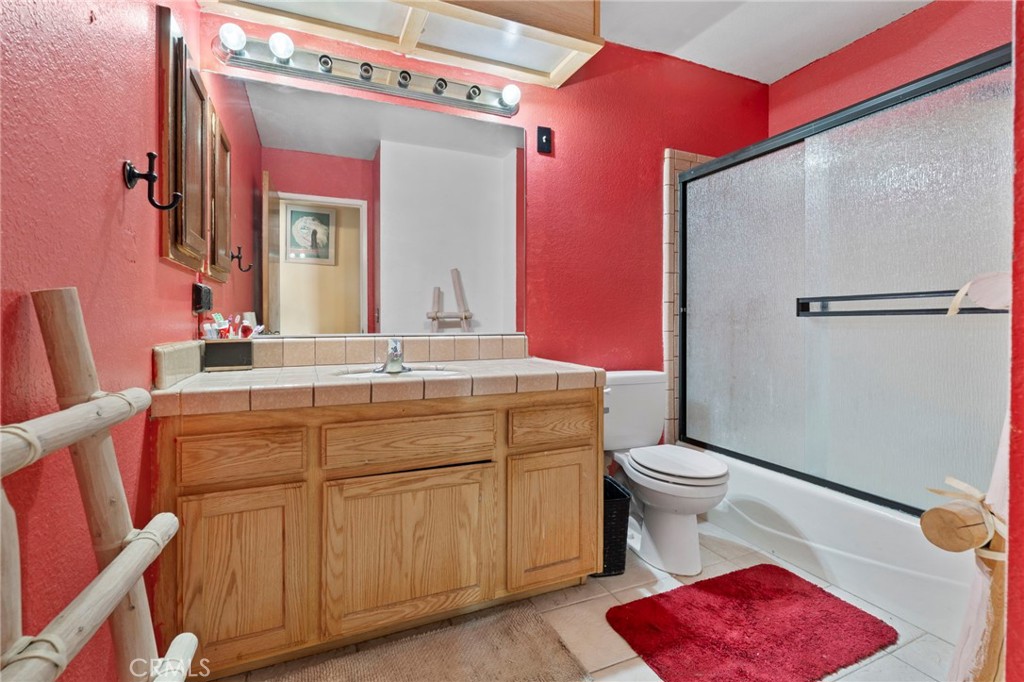 20971 Thunderbird Road Property Photo 12