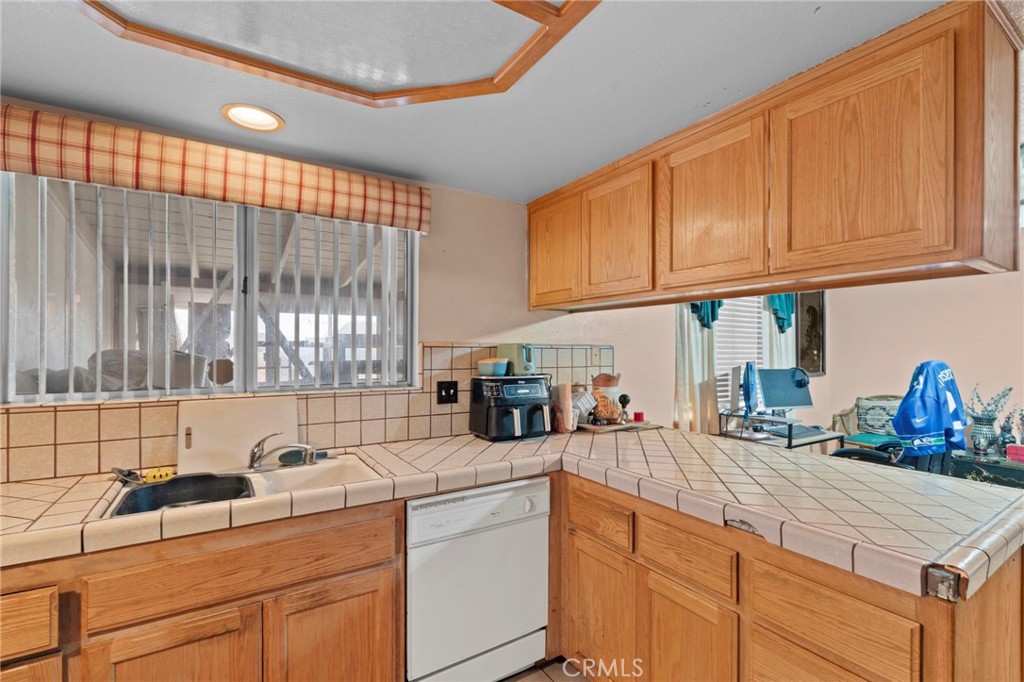 20971 Thunderbird Road Property Photo 23