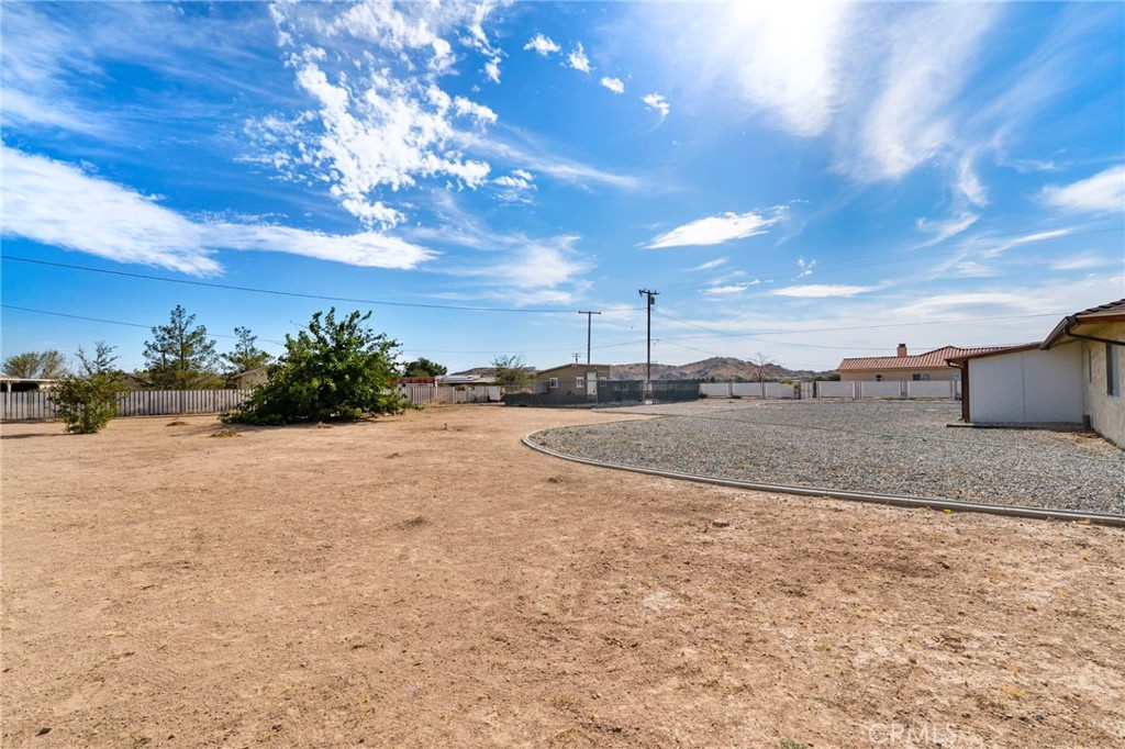 20971 Thunderbird Road Property Photo 31