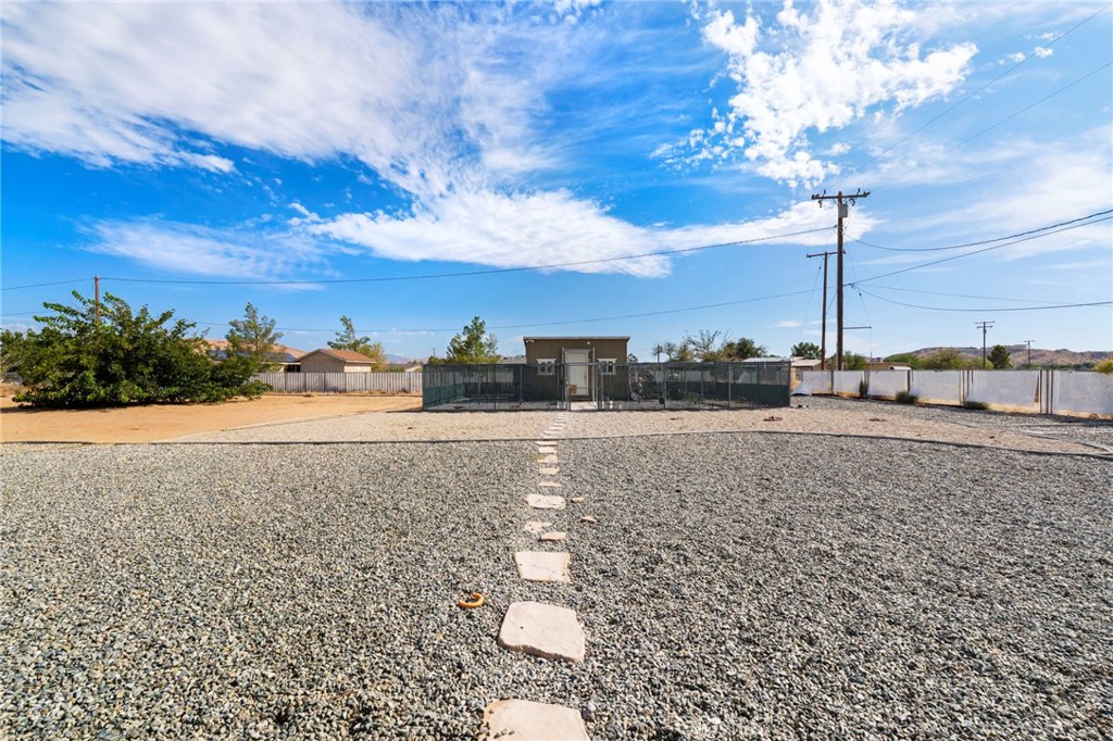 20971 Thunderbird Road Property Photo 33