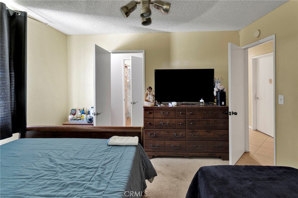 18907 Muskrat Avenue Property Photo 20